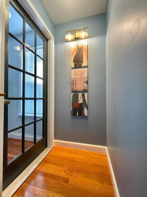 Brand New, Cozy, Modern, One-Bedroom Apartment Falls Church Εξωτερικό φωτογραφία